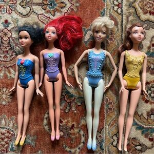 4 Vintage 2009 and 2012 Disney princess ballerina dolls